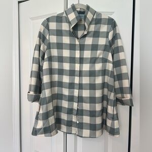 Tuckernuck Gray and Cream Buffalo Check Button-Up Blouse